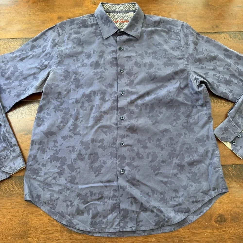 Robert Graham brand robert